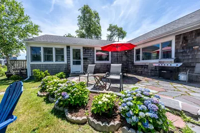 7 Bay Shore Road, Barnstable, MA 02601 - Photo 2
