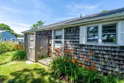 7 Bay Shore Road, Barnstable, MA 02601 - Photo 12