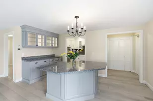 15 Pleasant St, Harwich, MA 02646 - Photo 2