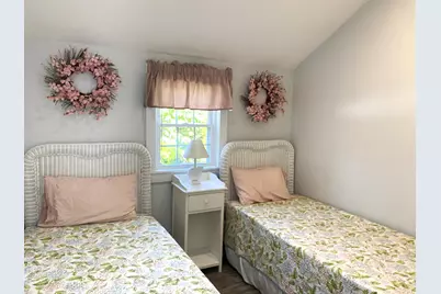 8 & 10 Wharf Avenue, Mashpee, MA 02649 - Photo 34