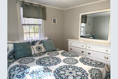 8 & 10 Wharf Avenue, Mashpee, MA 02649 - Photo 12