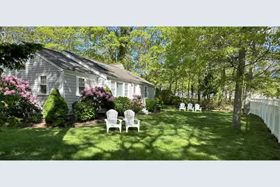 8 & 10 Wharf Avenue, Mashpee, MA 02649 - Photo 22