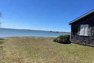 269E S Sea Ave, Yarmouth, MA 02673 - Photo 2