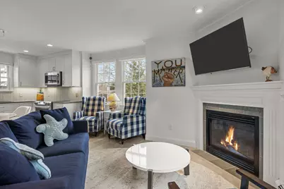 32 Alden Street #UNIT 3, Provincetown, MA 02657 - Photo 4