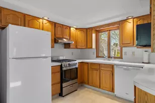 55 Evergreen St, Yarmouth, MA 02664 - Photo 10