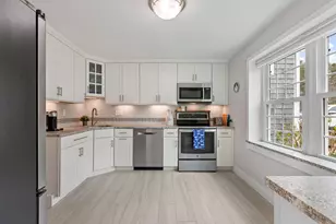 287 Ocean St, Barnstable, MA 02601 - Photo 6