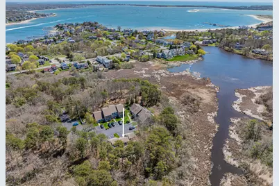 287 Ocean Street #UNIT D2, Barnstable, MA 02601 - Photo 2