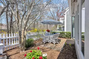 28 Flying Cloud Cir, Mashpee, MA 02649 - Photo 8