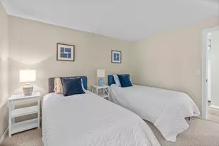 39 Mashie Cir, Mashpee, MA 02649 - Photo 14