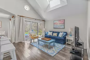 39 Mashie Cir, Mashpee, MA 02649 - Photo 18
