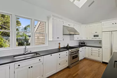 1035 Chequessett Neck Road, Wellfleet, MA 02667 - Photo 10