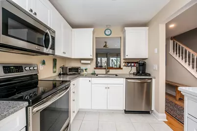42 Oak Glen Village #UNIT 42, Yarmouth, MA 02675 - Photo 12