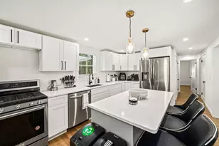 4 Thach Ln, Barnstable, MA 02601 - Photo 8