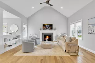 15 Rosewood Cir, Mashpee, MA 02649 - Photo 4