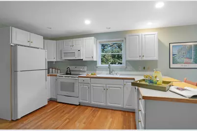 22 Old Lighthouse Road, Tisbury, MA 02568 - Photo 4