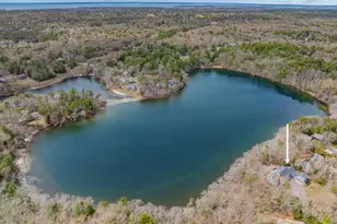 422 Hatchville Rd, Falmouth, MA 02536 - Photo 4