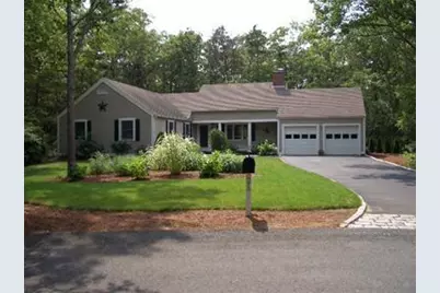 26 The Morgan Circle, Mashpee, MA 02649 - Photo 1