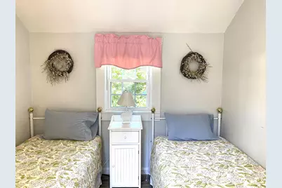10 Wharf Avenue, Mashpee, MA 02649 - Photo 14
