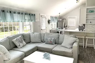 10 Wharf Ave, Mashpee, MA 02649 - Photo 10