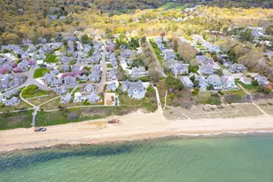 10 Wharf Ave, Mashpee, MA 02649 - Photo 26