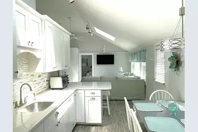 10 Wharf Avenue, Mashpee, MA 02649 - Photo 8