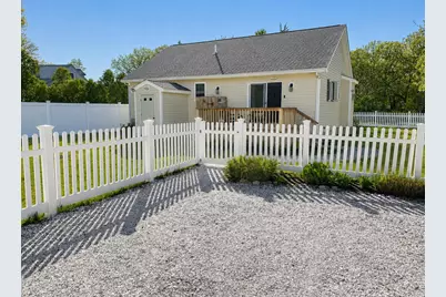 34 10th Street, Edgartown, MA 02539 - Photo 2