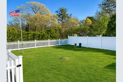34 10th Street, Edgartown, MA 02539 - Photo 18