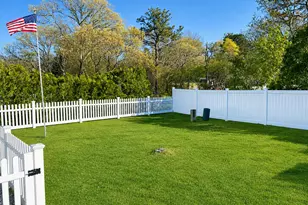 34 10th St, Edgartown, MA 02539 - Photo 18