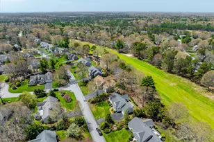 11 Snead Dr, Mashpee, MA 02649 - Photo 4