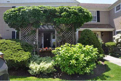 39 Tower Hill Road #APT 1A, Barnstable, MA 02655 - Photo 2