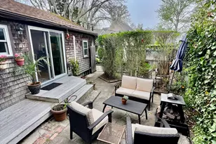 23 Cottage St, Provincetown, MA 02657 - Photo 20