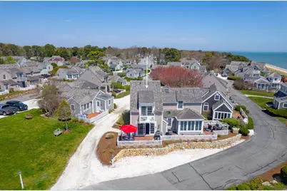 4 Race Point Road #UNIT 4, Mashpee, MA 02649 - Photo 4