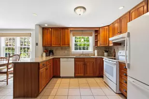 200 Millstone Rd, Brewster, MA 02631 - Photo 6