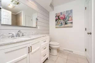21 Rolling Green Ln, Mashpee, MA 02649 - Photo 16