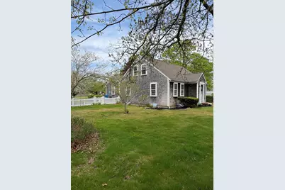 42 Old Barnstable Road, Falmouth, MA 02536 - Photo 2