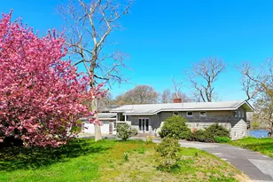 56 Locust Rd, Orleans, MA 02653 - Photo 2