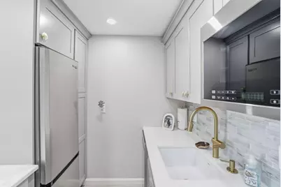 112 Old Wharf Road #APT C2, Dennis, MA 02639 - Photo 8
