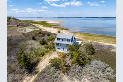 1005 3rd Avenue, Wellfleet, MA 02667 - Photo 2