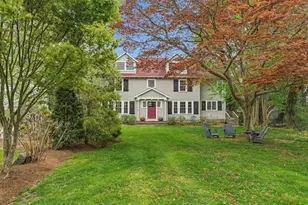 139 Main St, Tisbury, MA 02568 - Photo 8