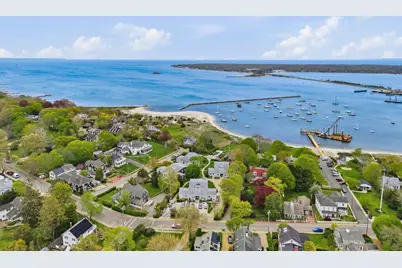 139 Main Street, Tisbury, MA 02568 - Photo 4