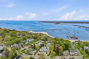 139 Main St, Tisbury, MA 02568 - Photo 4