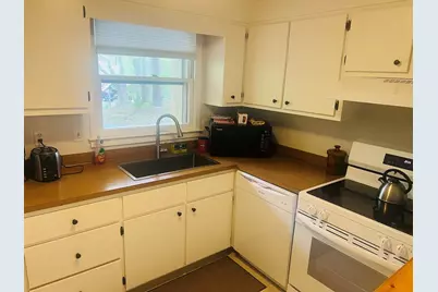 1431 Iyannough Road #UNIT 1, Barnstable, MA 02632 - Photo 8