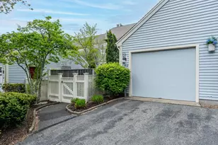 132 Kates Path, Yarmouth, MA 02675 - Photo 2