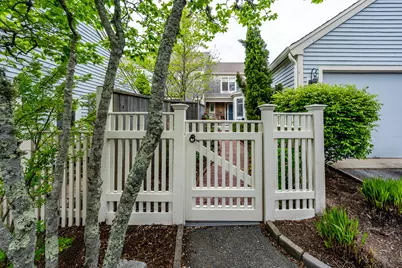 132 Kates Path #UNIT 132, Yarmouth, MA 02675 - Photo 4