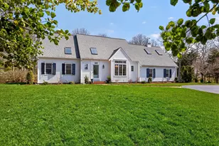 102 Waterford Dr, Barnstable, MA 02635 - Photo 2