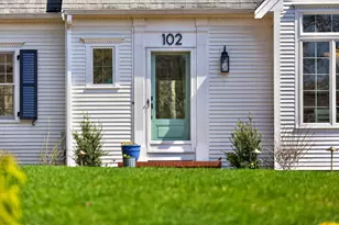 102 Waterford Dr, Barnstable, MA 02635 - Photo 4