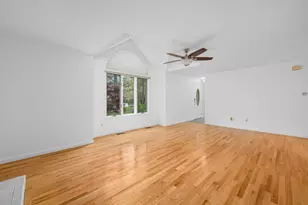 100 Statice Ln, Barnstable, MA 02601 - Photo 8