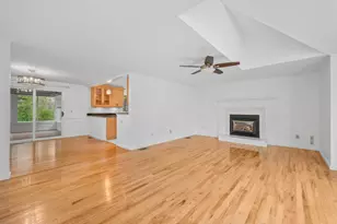 100 Statice Ln, Barnstable, MA 02601 - Photo 6