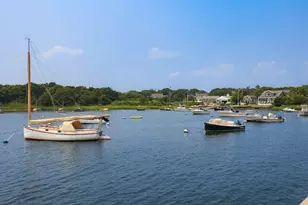 61 Silver Beach Ave, Falmouth, MA 02556 - Photo 38