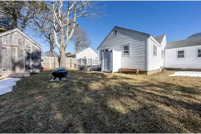 121 6th Avenue, Barnstable, MA 02630 - Photo 16
